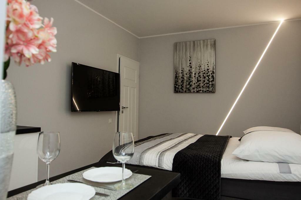 Novel Mini Apartment วอร์ซอ ภายนอก รูปภาพ
